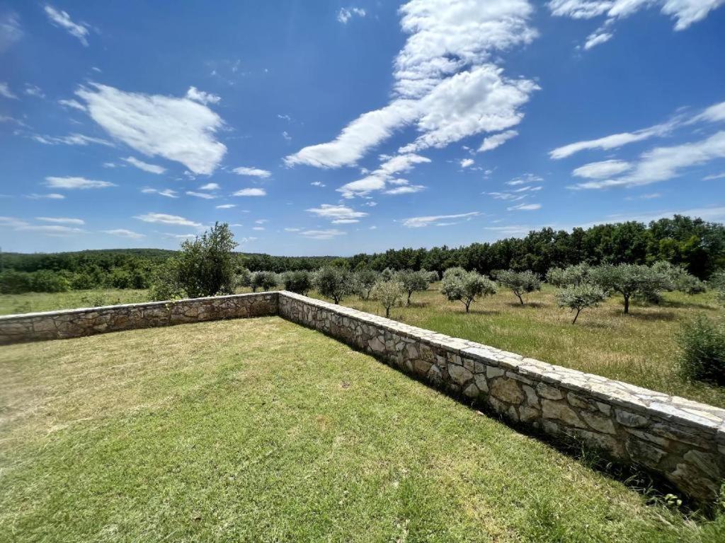Villa Olivetta By Istrian Country Houses Barat  Εξωτερικό φωτογραφία